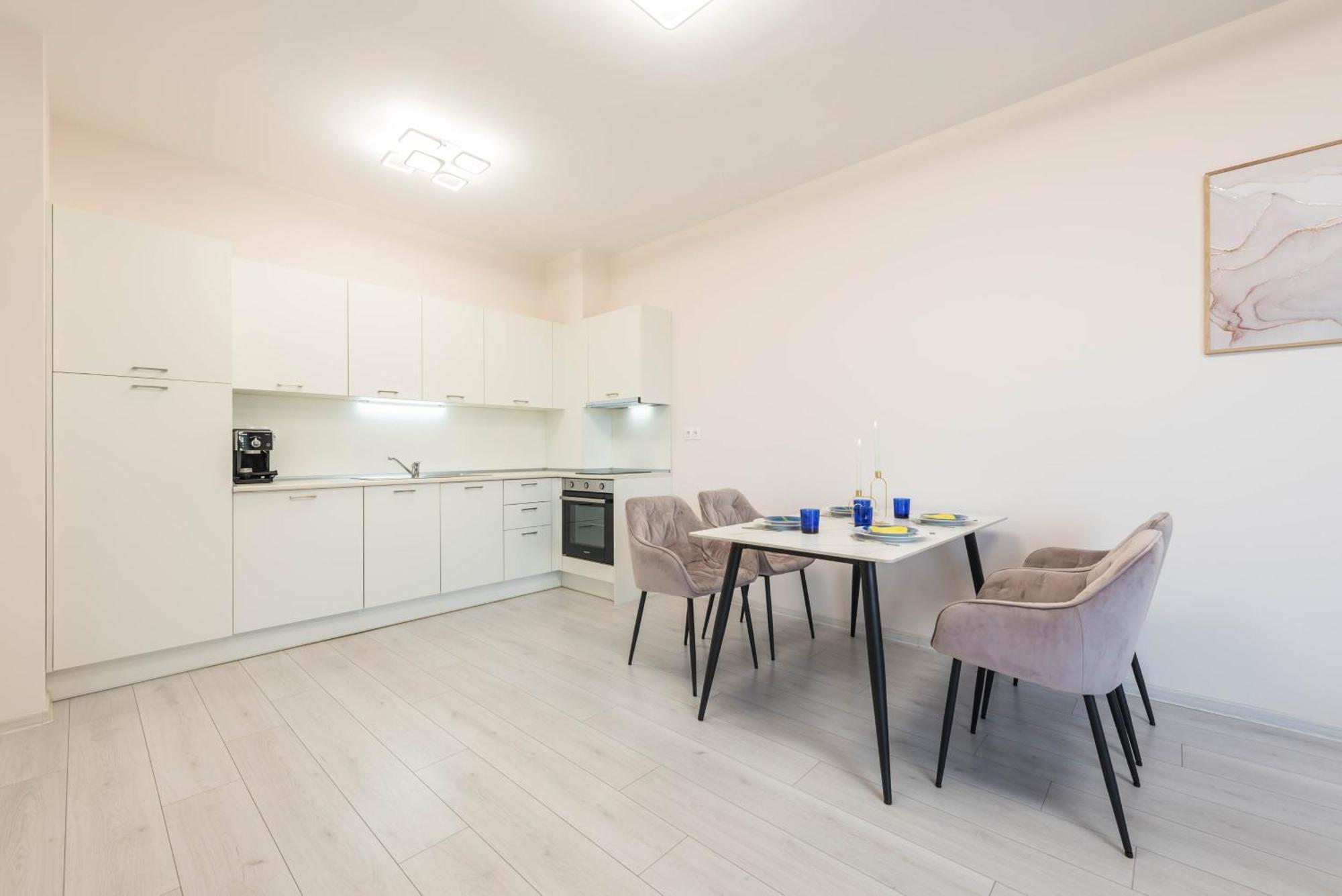 Luxurious And Panoramic Apartments At The Beach In La Mer Complex Golden Sands Exterior photo